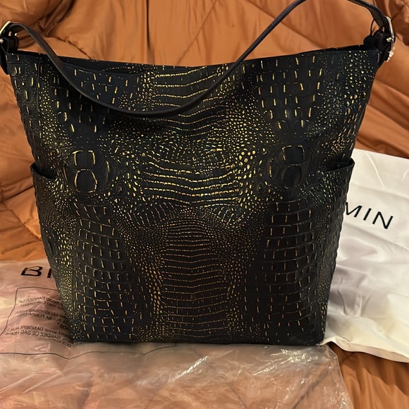 Brahmin parin bucket bag - Picture 3 of 8